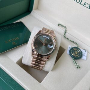 Rolex 128235 Day-Date