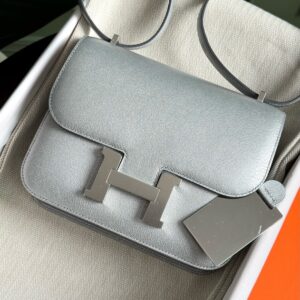 Hermes Constance 18