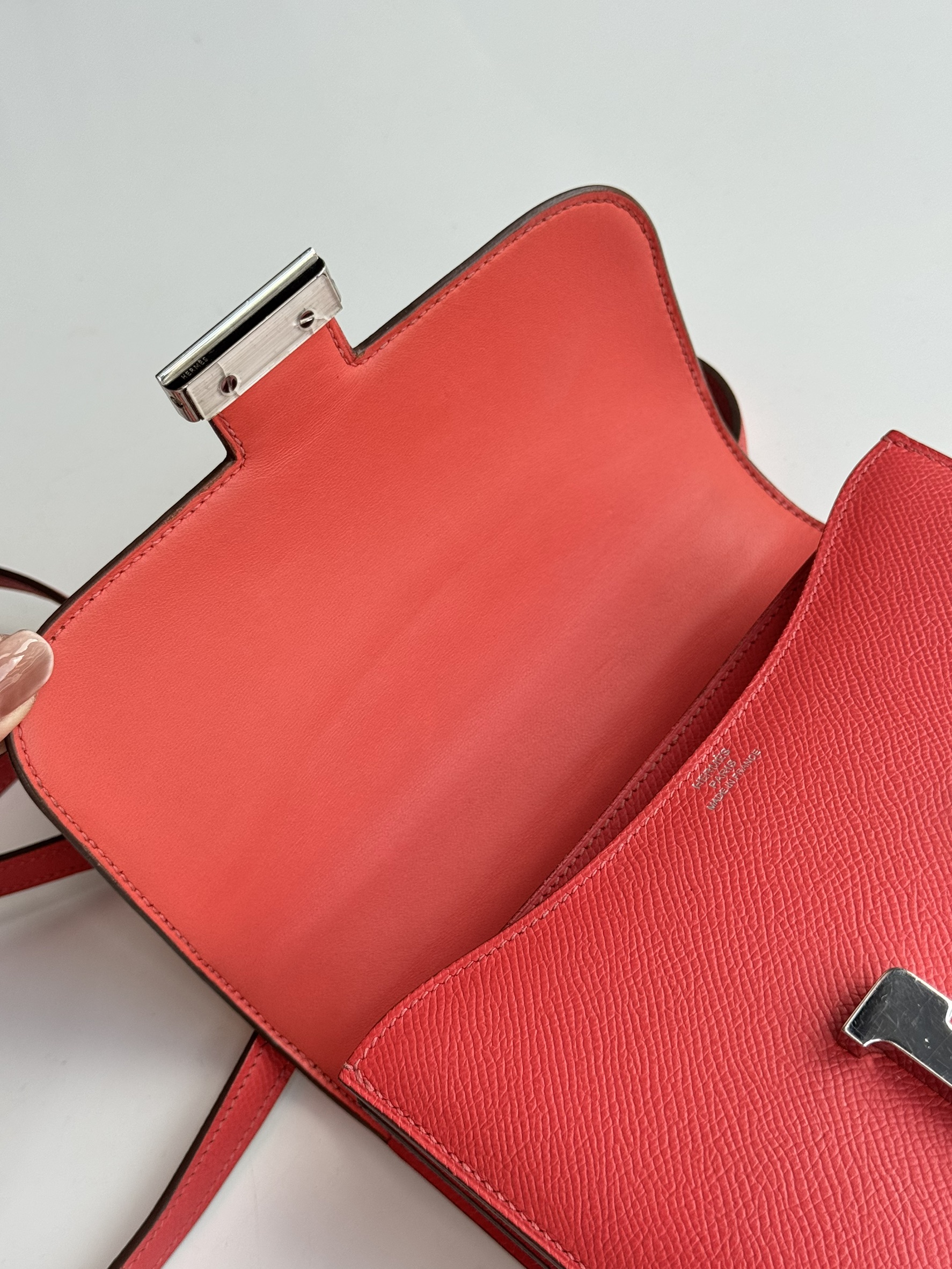 Hermes Constance 18 - Image 4
